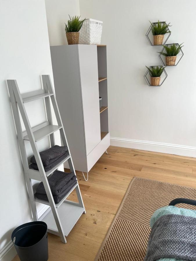 Lovely 1 Bed Flat *Free Parking* Hoe/Barbican Plymouth Exterior photo